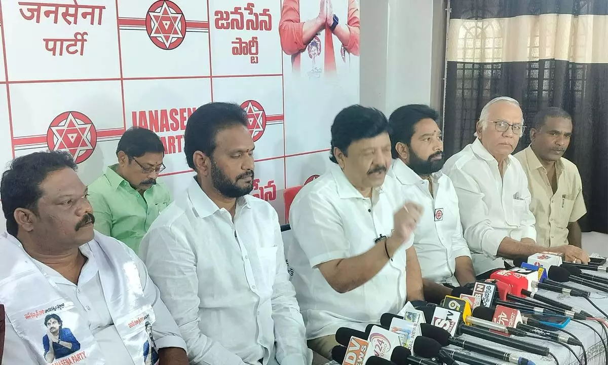 Jana Sena East Godavari district president Kandula Durgesh speaking at a media conference in Rajamahendravaram on Monday