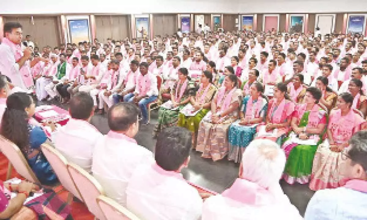 Gatam Gataha; KTR tells BRS cadre on Assembly debacle