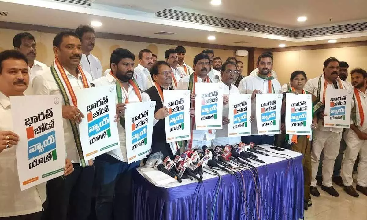 APCC chief Gidugu Rudra Raju along with the party leaders launching a poster of the Bharat Nyay Yatra in Visakhapatnam on Tuesday