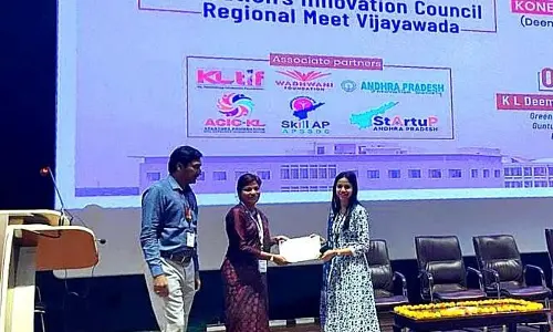 VIIT bags top prize in poster presentation