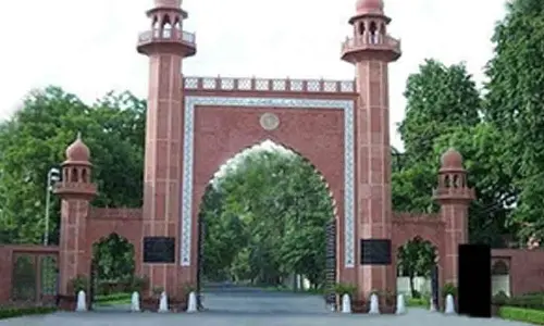 Minority status cannot be detracted merely because educational institution regulated by a statute: CJI Chandrachud