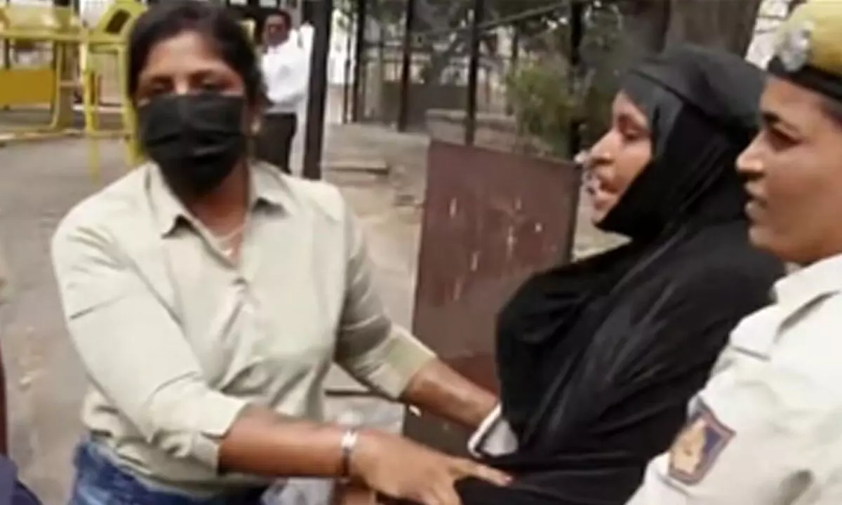 Muslim couple attempts self-immolation outside K’taka Assembly, alleges fraud by bank