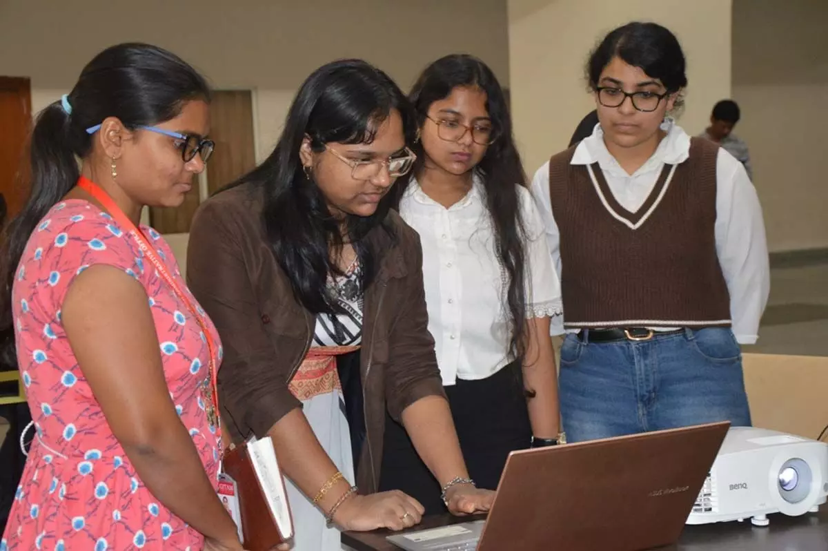 Students showcases Digital Humanities Projects