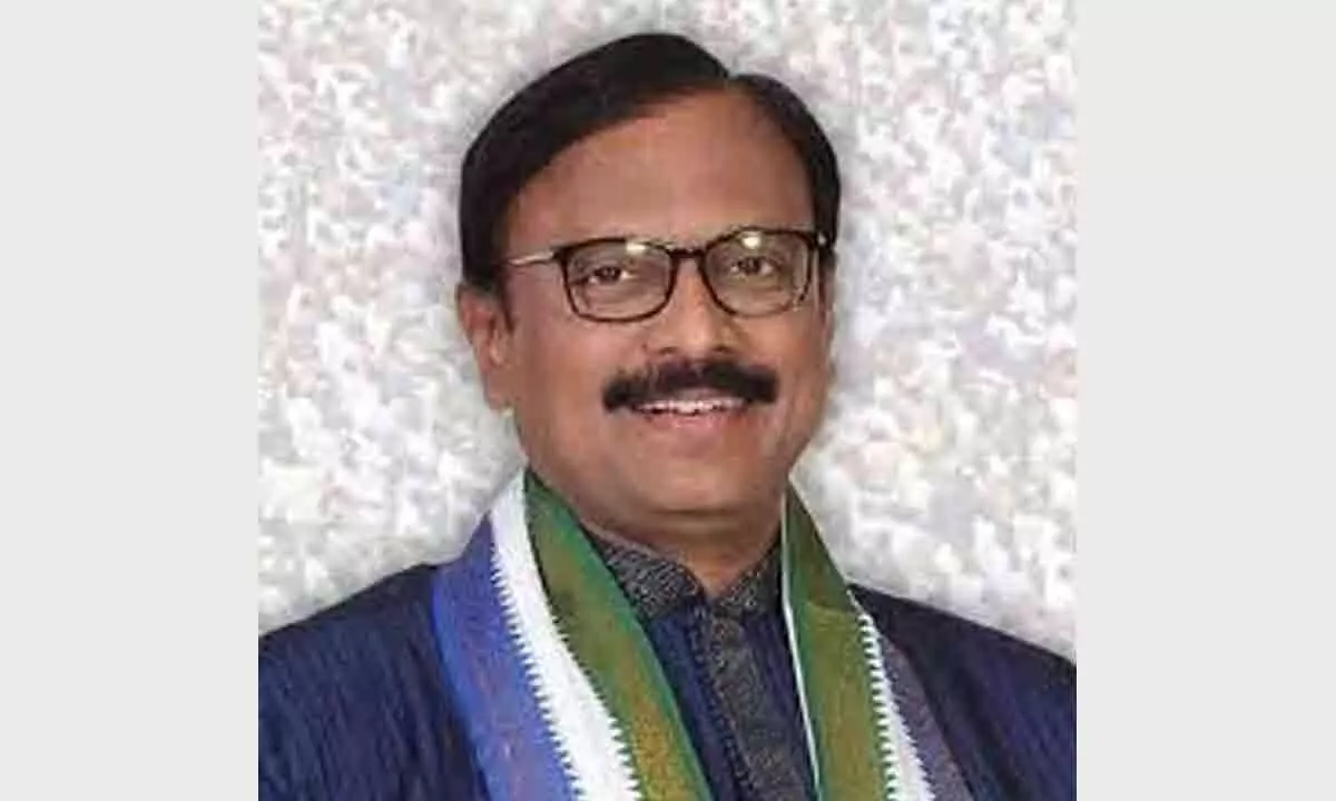 Vijayawada: Miffed Kurnool MP Dr Sanjeev Kumar quits YSRCP