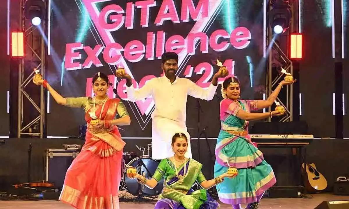 Visakhapatnam: ‘Kartavya’ ropes in talented  lot from across country