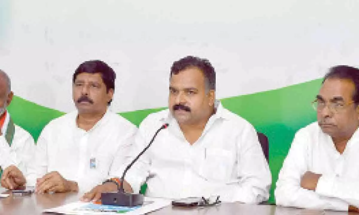 Vijayawada: YSRCP is B team of BJP in AP, alleges Manickam Tagore