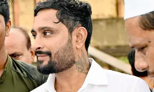 Cricketer Ambati Rayudu holds parleys with Pawan Kalyan