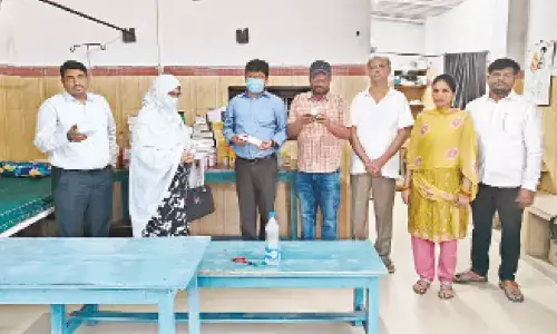 Quacks and Narcotics menace cause concern in RR District