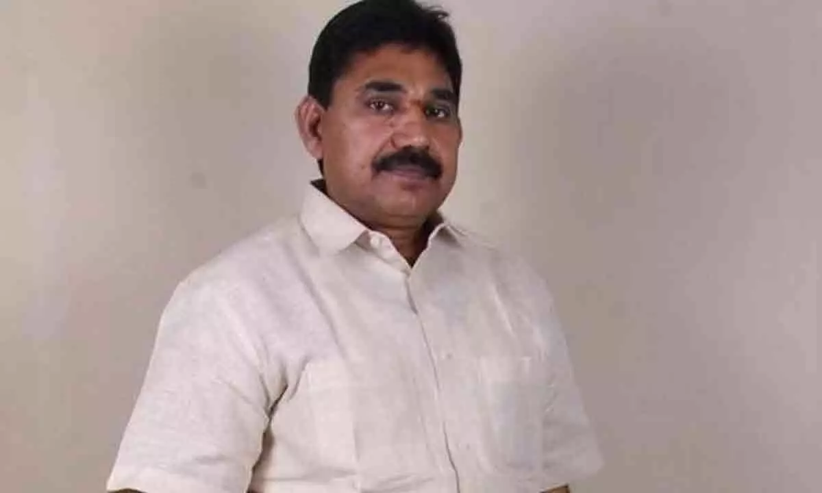 Another setback for YSRCP, Dorababu to quit the party
