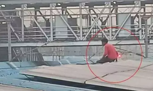 Visakhapatnam: A mentally-disturbed person created flutter