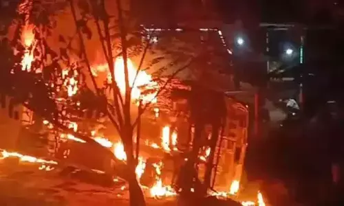 Private travel bus overturns and catches fire in Jogulamba Gadwal district, one dead