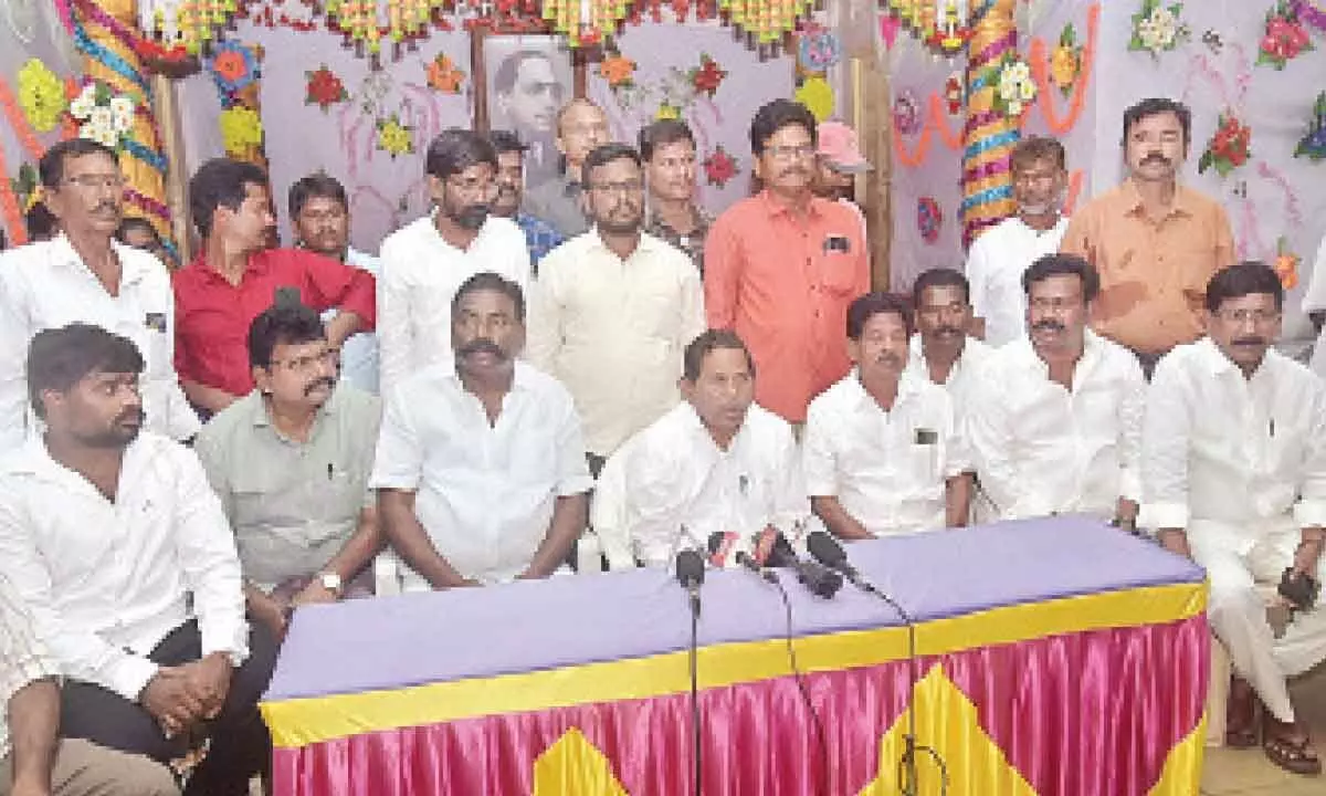 State SC Commission Chairman Murumudi Victory Prasad addressing the media in Nellore city on Sunday