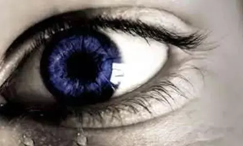 1st model of human eye tissue makes ‘tears in a dish’