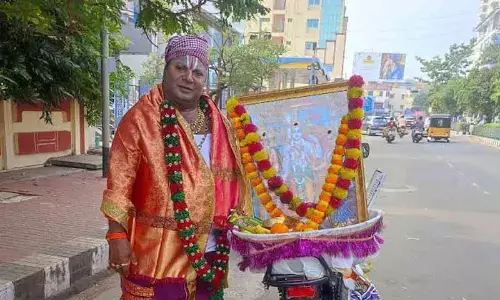 Traditional Haridasu turns techy!