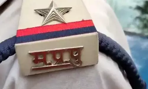 Ratlam cops red-faced as 2 men steal MP Police vehicle, go on joy ride with siren blaring