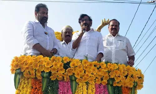 Somireddy Chandramohan Reddy and Kotamreddy pays tribute to senior NTR on death anniversary