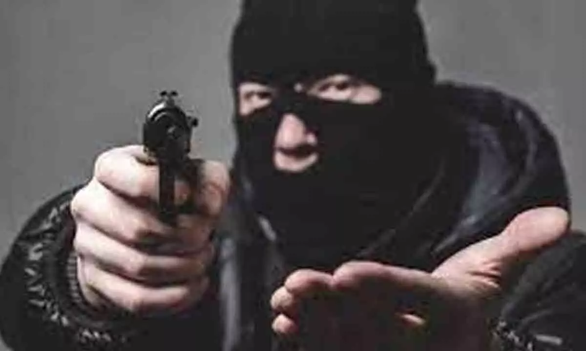 New Delhi: Five held for robbing Rs 75 lakh from bizman