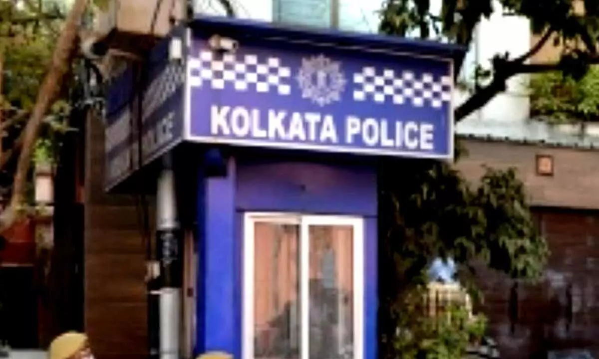 Kolkata Police to act tough against use of coal or wood ovens by roadside eateries