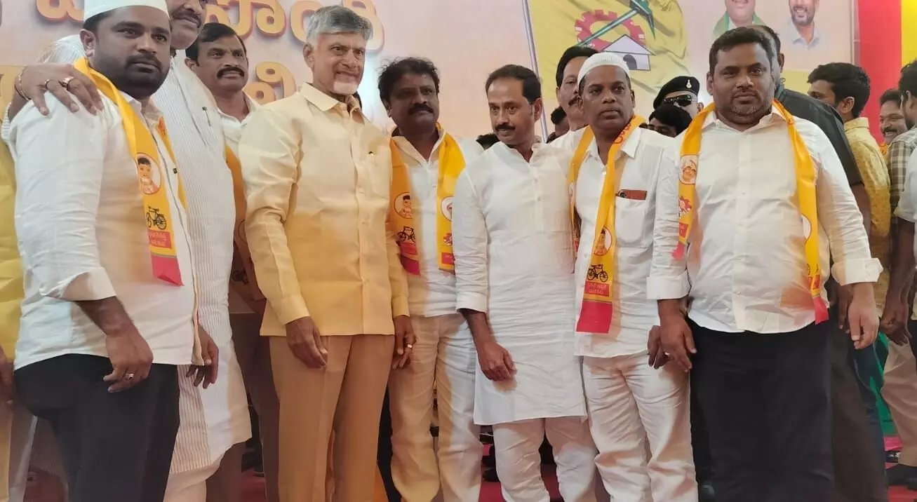 Kadiri Valmiki school head Pawan Kumar Reddy joins YSRCP