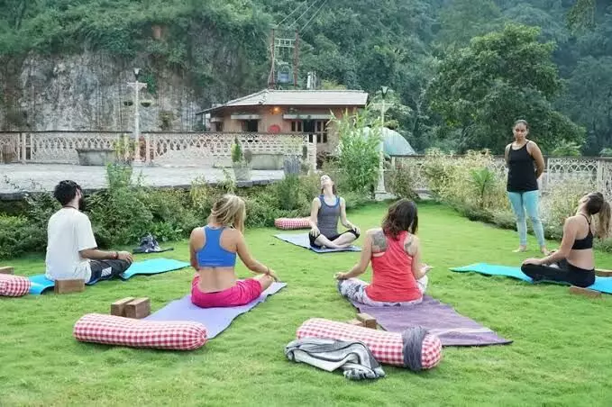 500 hour Yoga Teacher Training in Rishikesh