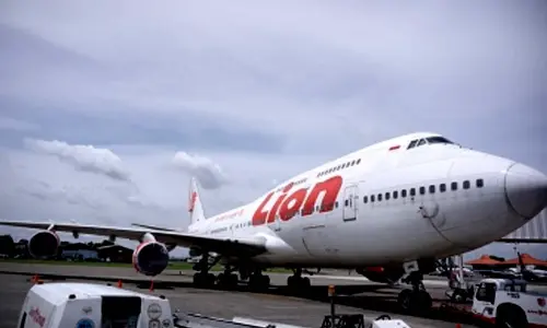 Indonesia allows Boeing 737 Max 9 planes to to resume flying after checks