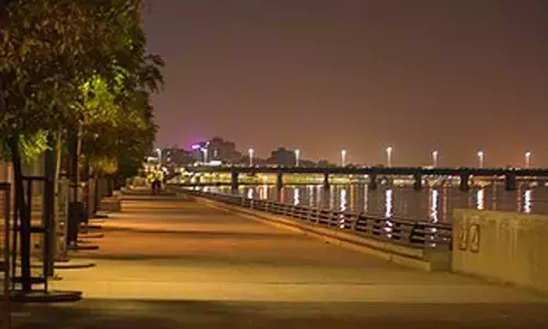 Ahmedabad authorities suspend boating, kayaking on Sabarmati Riverfront