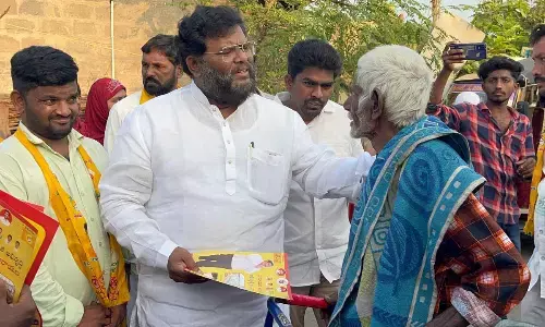 Nellore TDP president organises  Bhavishyat ki Guarantee program in Nellore city