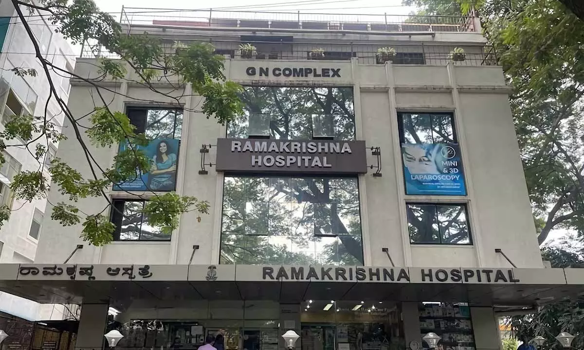 Bangalore doctors cure somalian of complex multiple fistulae-in-ano