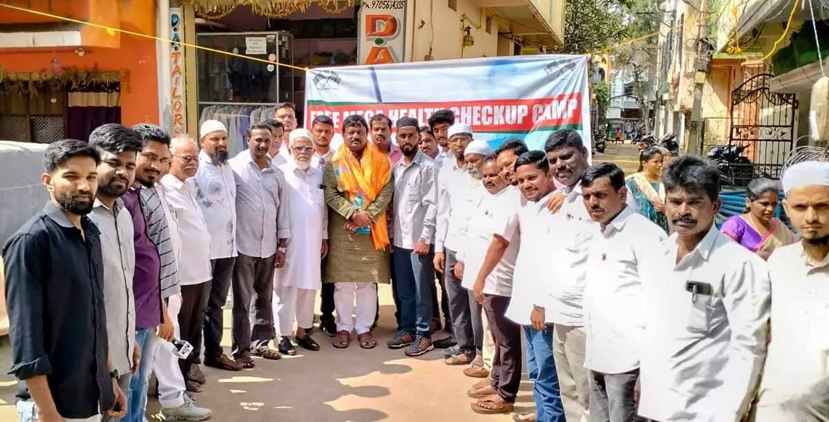 Quthubullapur Congress in-charge Kolan Hanumanth Reddy participates in medical camp