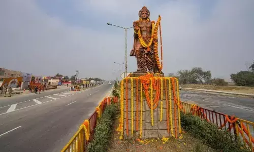 Old Ram Lalla idol to be placed in front of new one