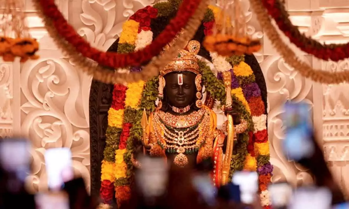 World soaks in Ram devotion