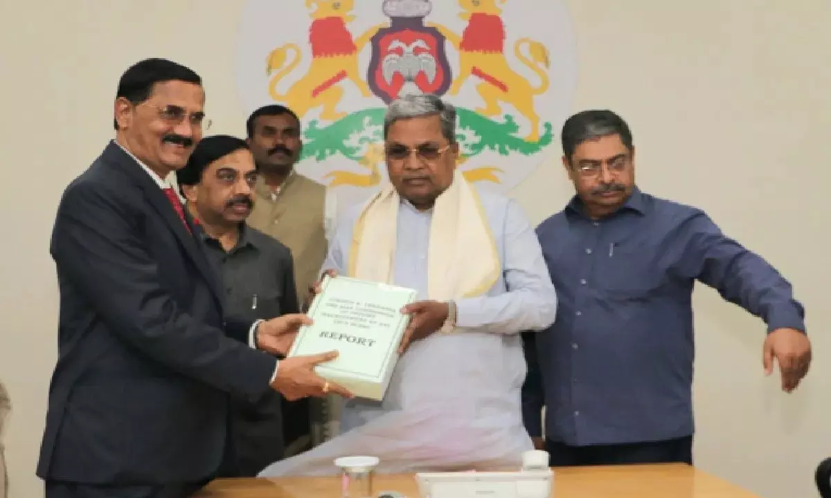 Judicial Commission submits report to CM Siddaramaiah