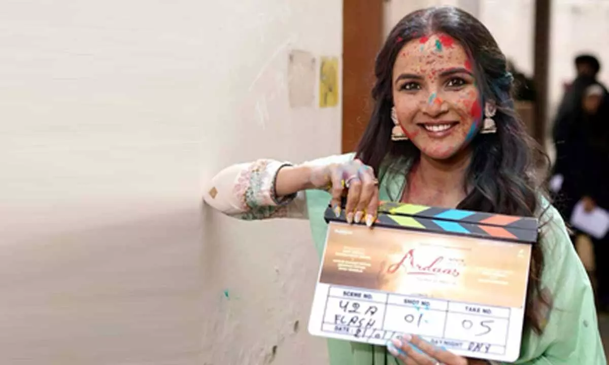 Wish to do roles for audience entertainment this year: Jasmine Bhasin