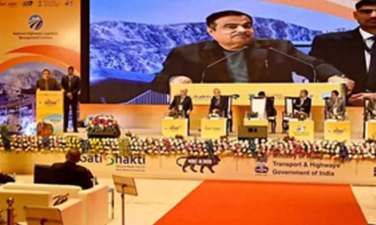 Govt to invest Rs 1.25 lakh crore to build 200 ropeway projects: Gadkari