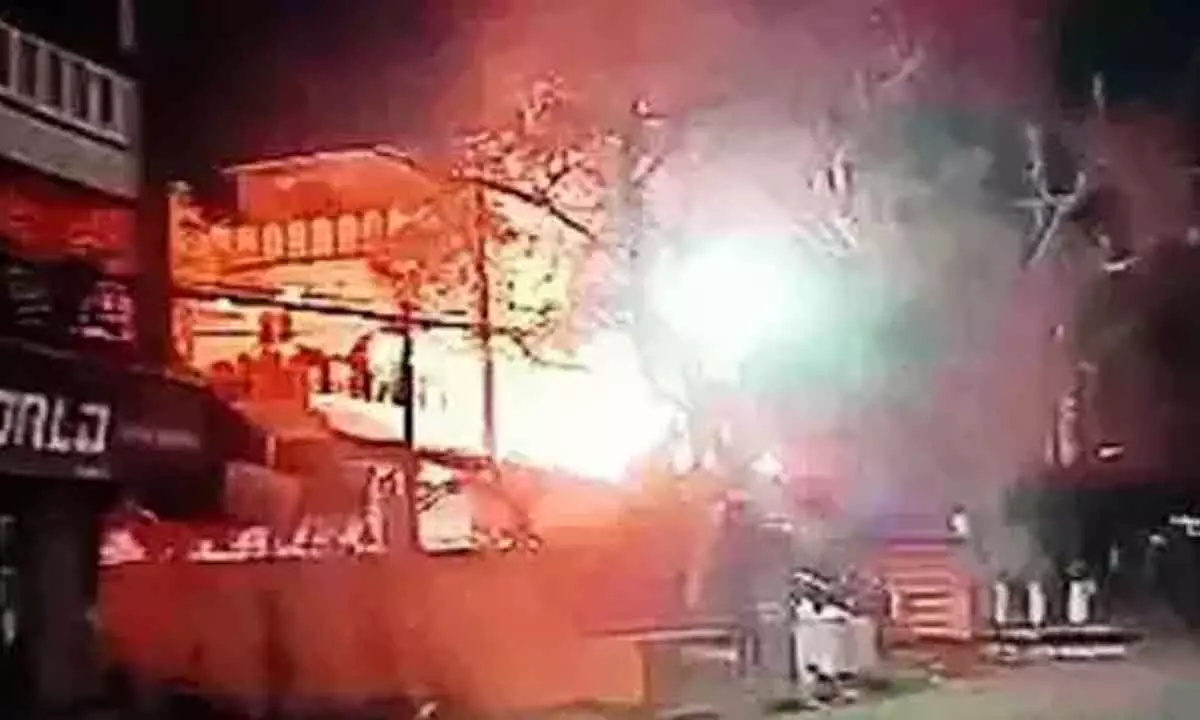Fire cracker blows gas cylinders in Madhapur police station backyard