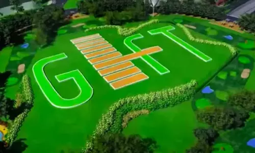 Govt allows listing of Indian cos on GIFT City’s exchanges