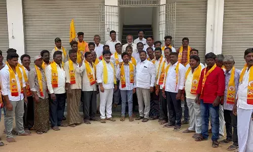 YSRCP leaders join TDP in presence of Dharmavaram Manne Subbareddy