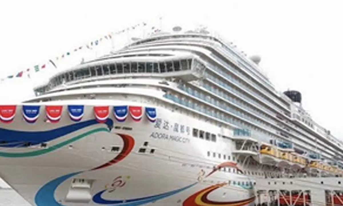 10 injured after cruise ship collides with breakwater in Japan