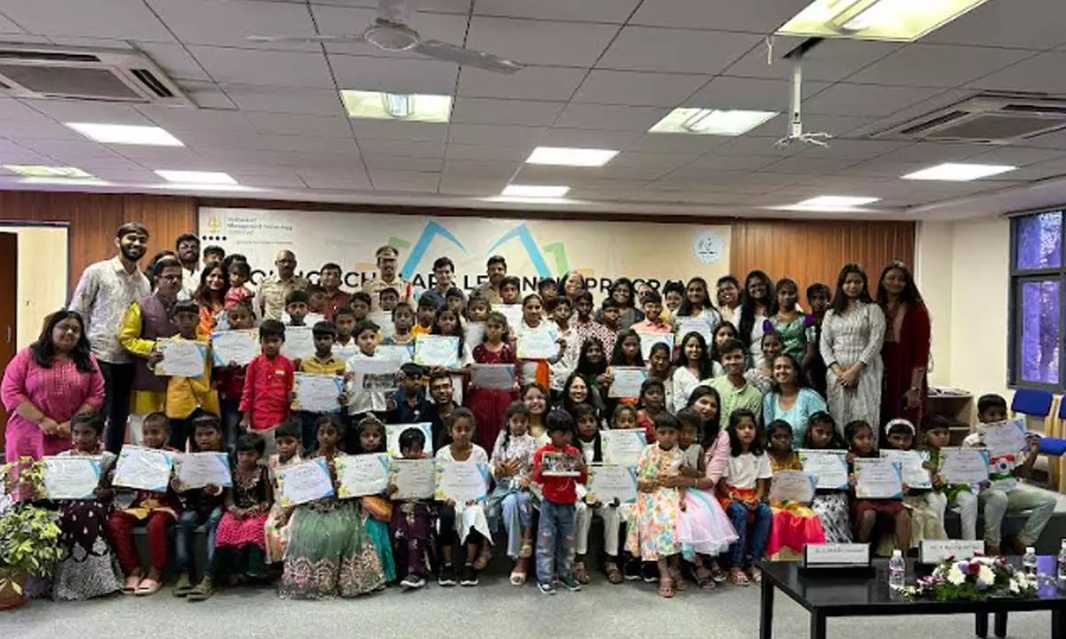 IMT Hyderabads CSR Club, PAHEL, Successfully Concludes Youth Scholar Learning Program