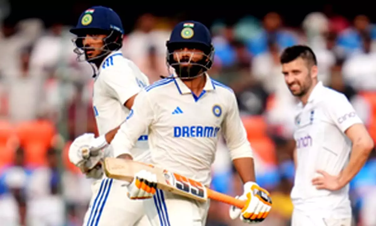 1st Test: K.L. Rahul, Ravindra Jadeja help India grab a commanding 175-run lead over England