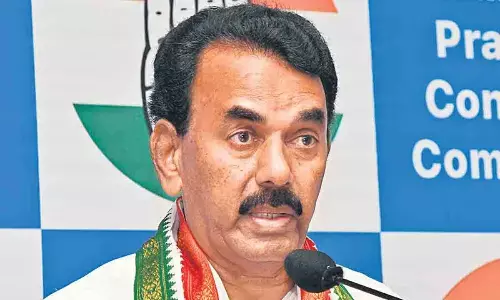 Minister Jupally stresses on tourism importance of Telangana in Madrid