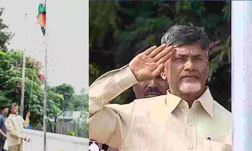 Chandrababu unfurls national flag in Undavalli, emphasises on upholding constitution