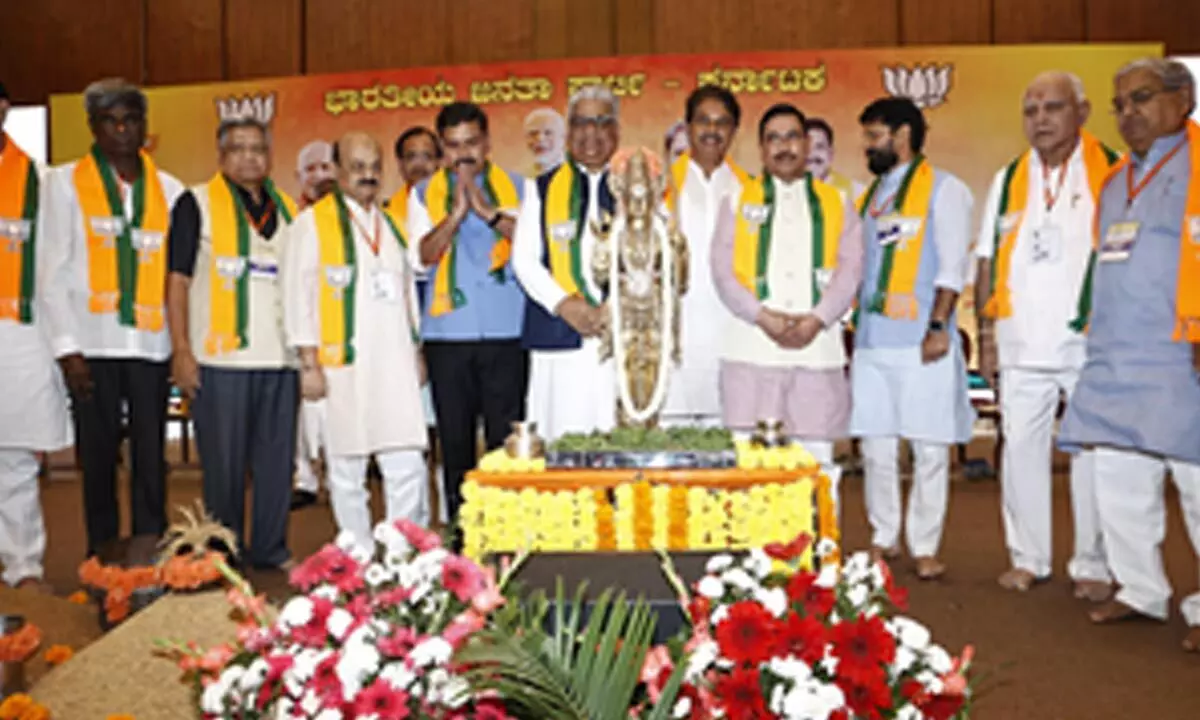 Ensure win in all 28 Lok Sabha seats in Ktaka: Yediyurappa to BJP workers