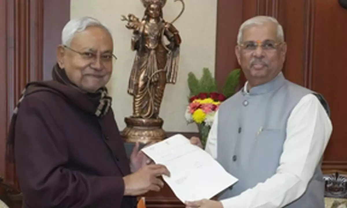 Nitish resigns as Bihar CM, gets call from PM Modi