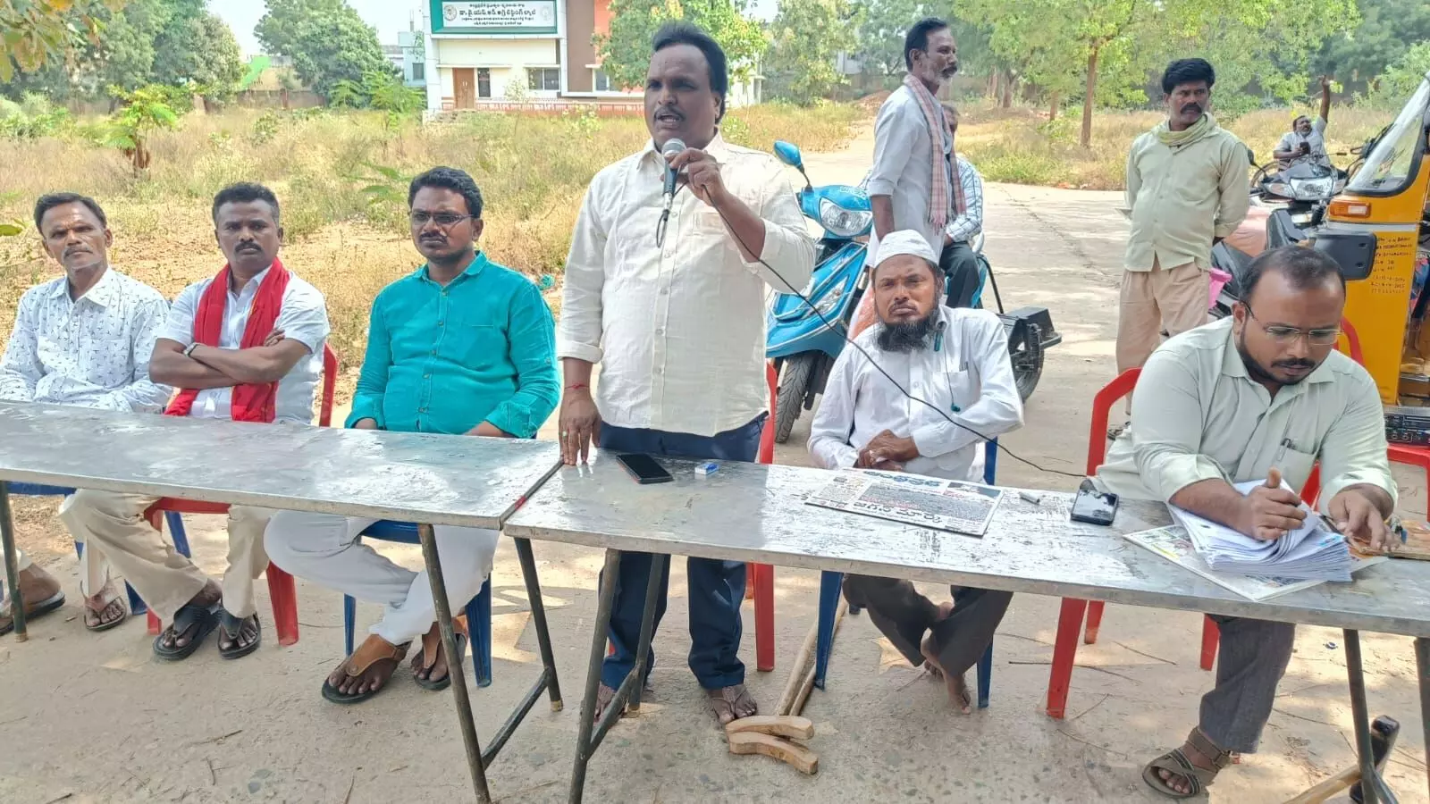 CPI demands for house plots for 2000 people on Badvel