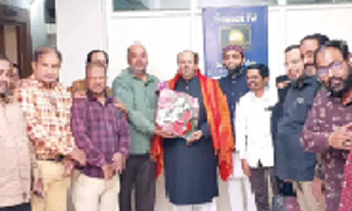 Hyderabad: TUWJF felicitates Aamir Ali Khan, Shabbir Ali