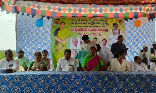 Initiation Program of New Gram Panchayats in Gurthuru Tanda and Kasinadevi Pet for Rural Development: Minister Anasuya Sitakka