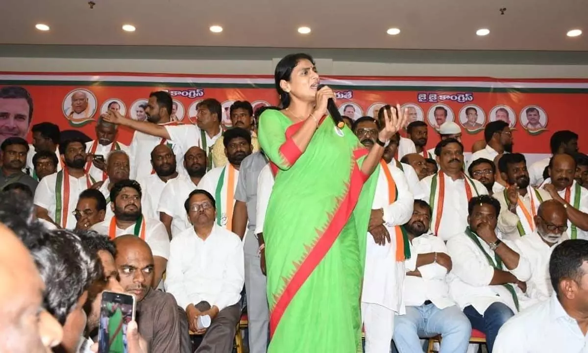 PCC chief YS Sharmila addressing the party cadre at a meeting in Kurnool on Monday