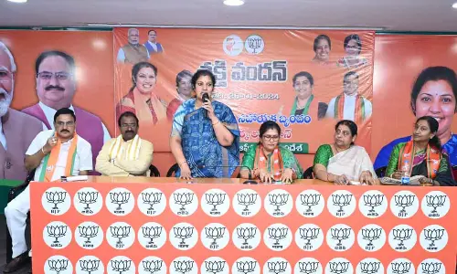 SHGs used for political meetings: Purandeswari