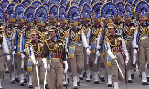 R-DAY parade: Delhi Police, CRPF women win best marching contingents